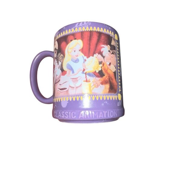 Walt Disney Store Alice in Wonderland Classic Animation 12oz Coffee Mug Cup - Picture 2 of 4